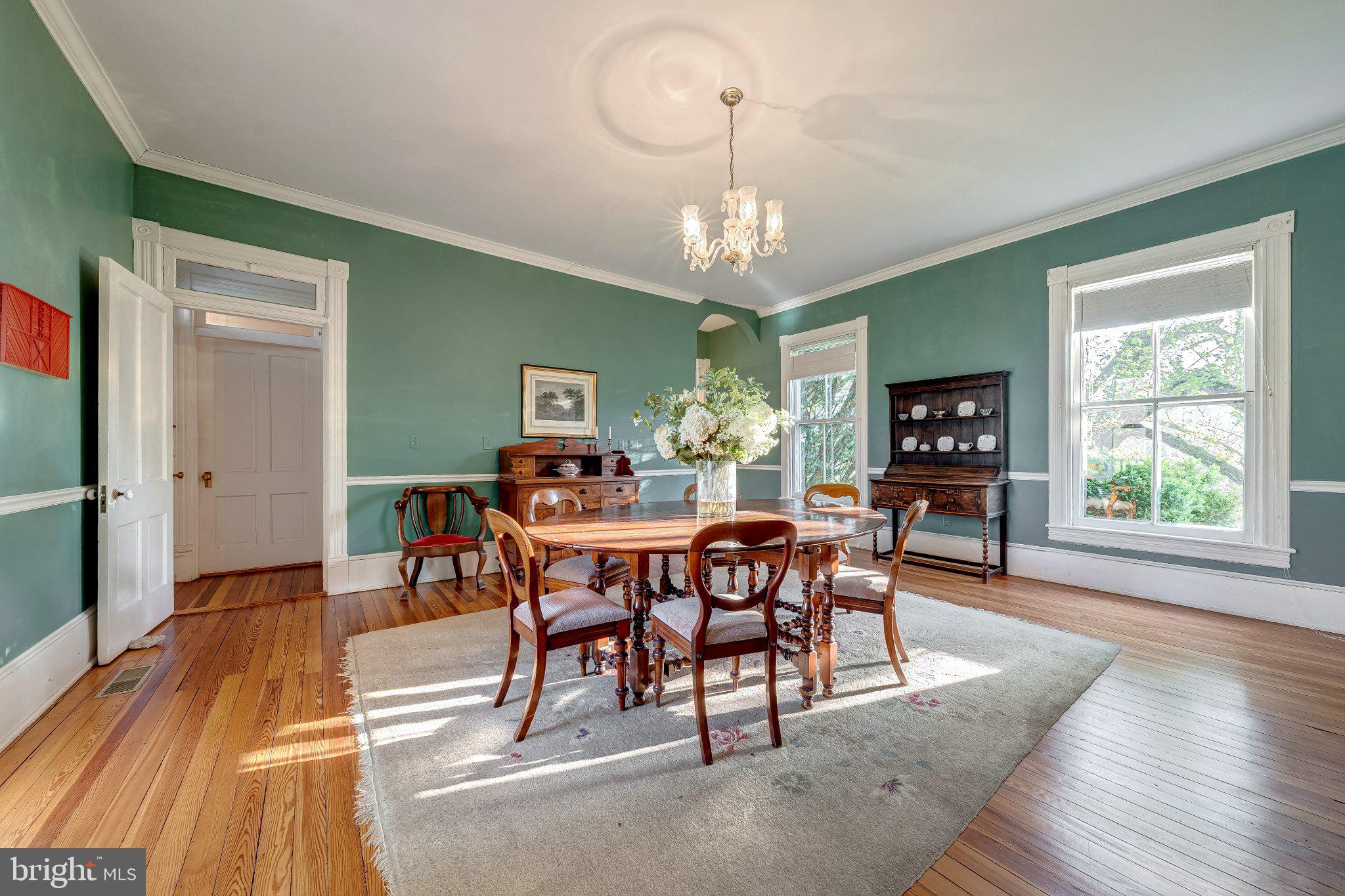 12087 MOSS HOLLOW ROAD