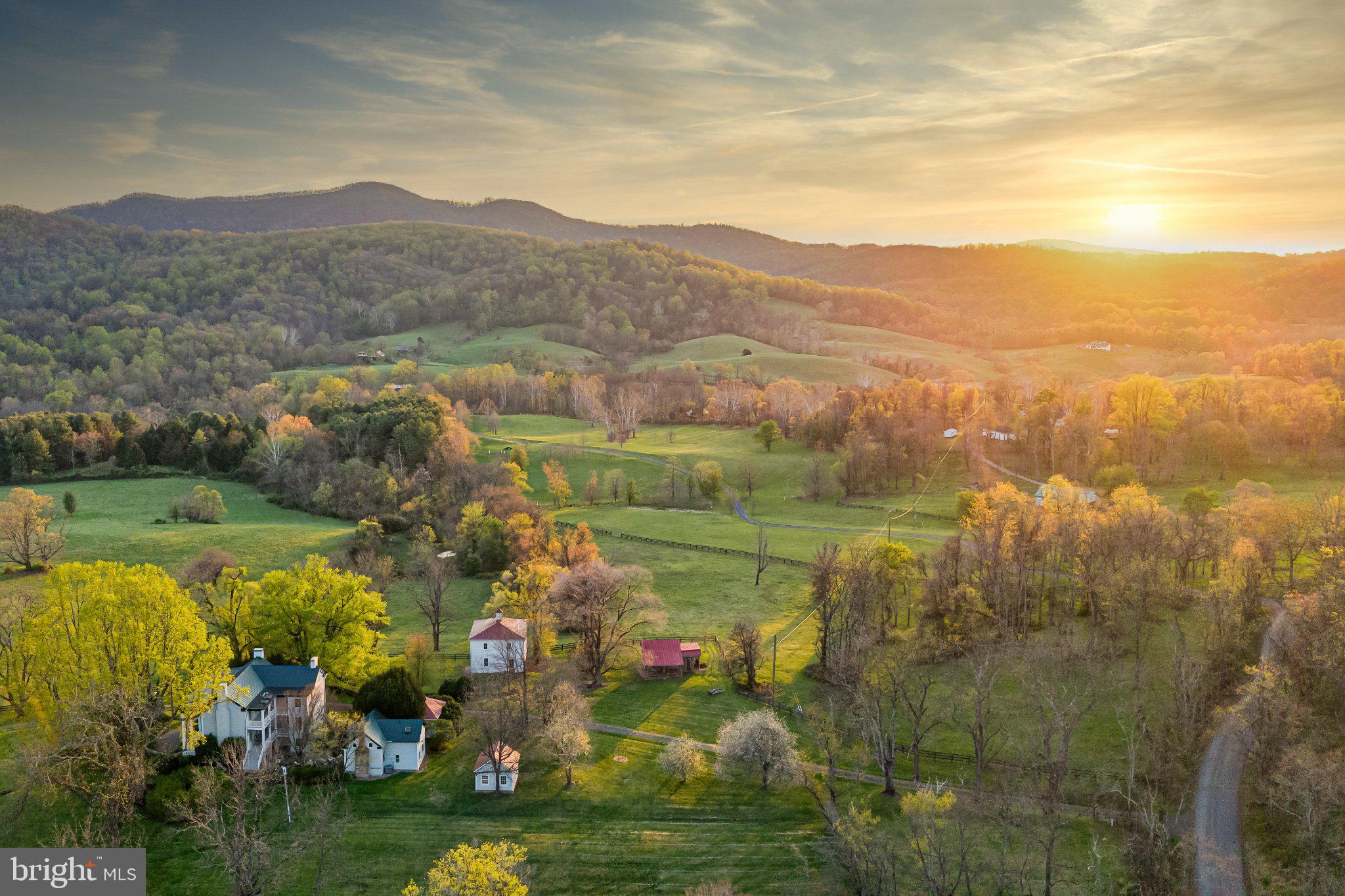 12087 MOSS HOLLOW ROAD