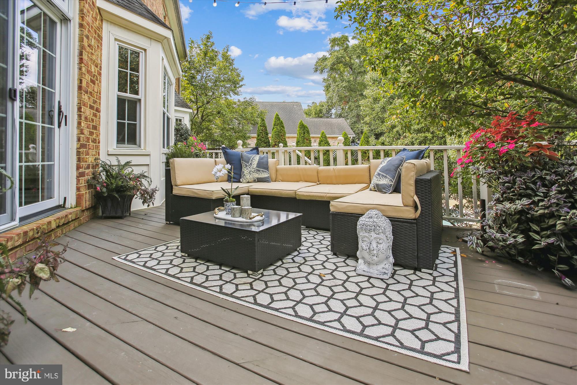 9056 Tower House PLACE