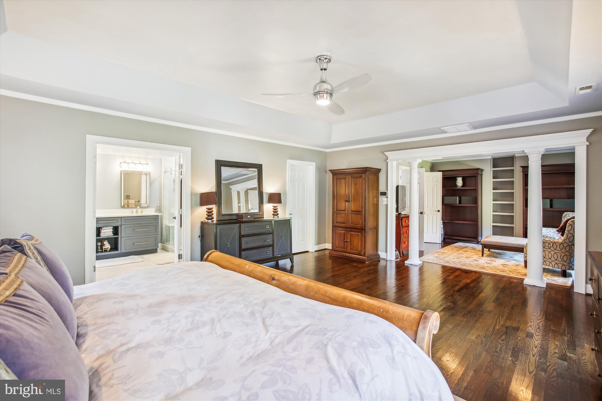 9056 Tower House PLACE