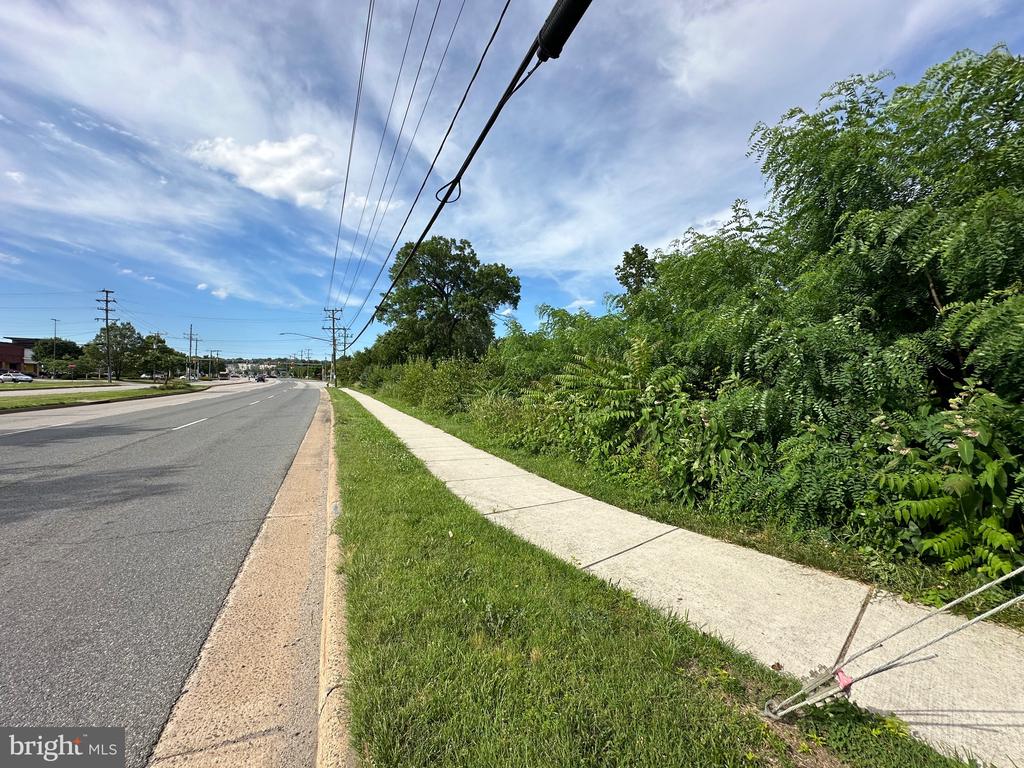 7777 RICHMOND HIGHWAY