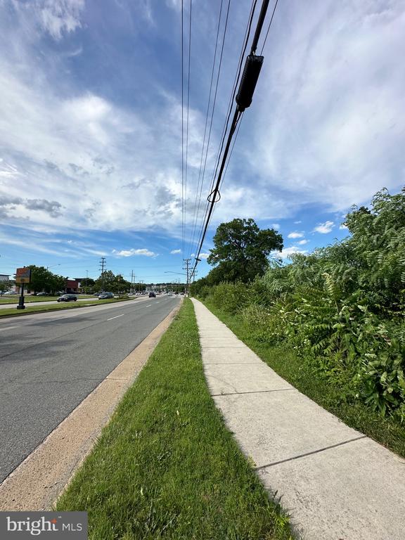 7777 RICHMOND HIGHWAY