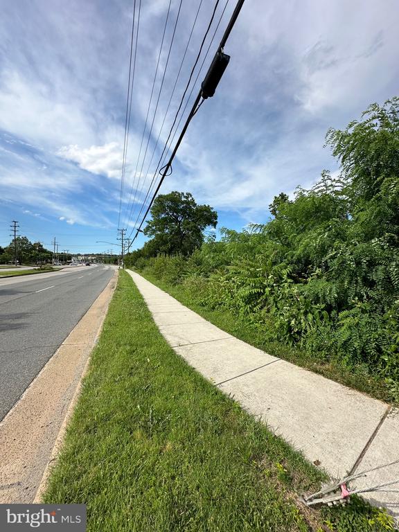 7777 RICHMOND HIGHWAY