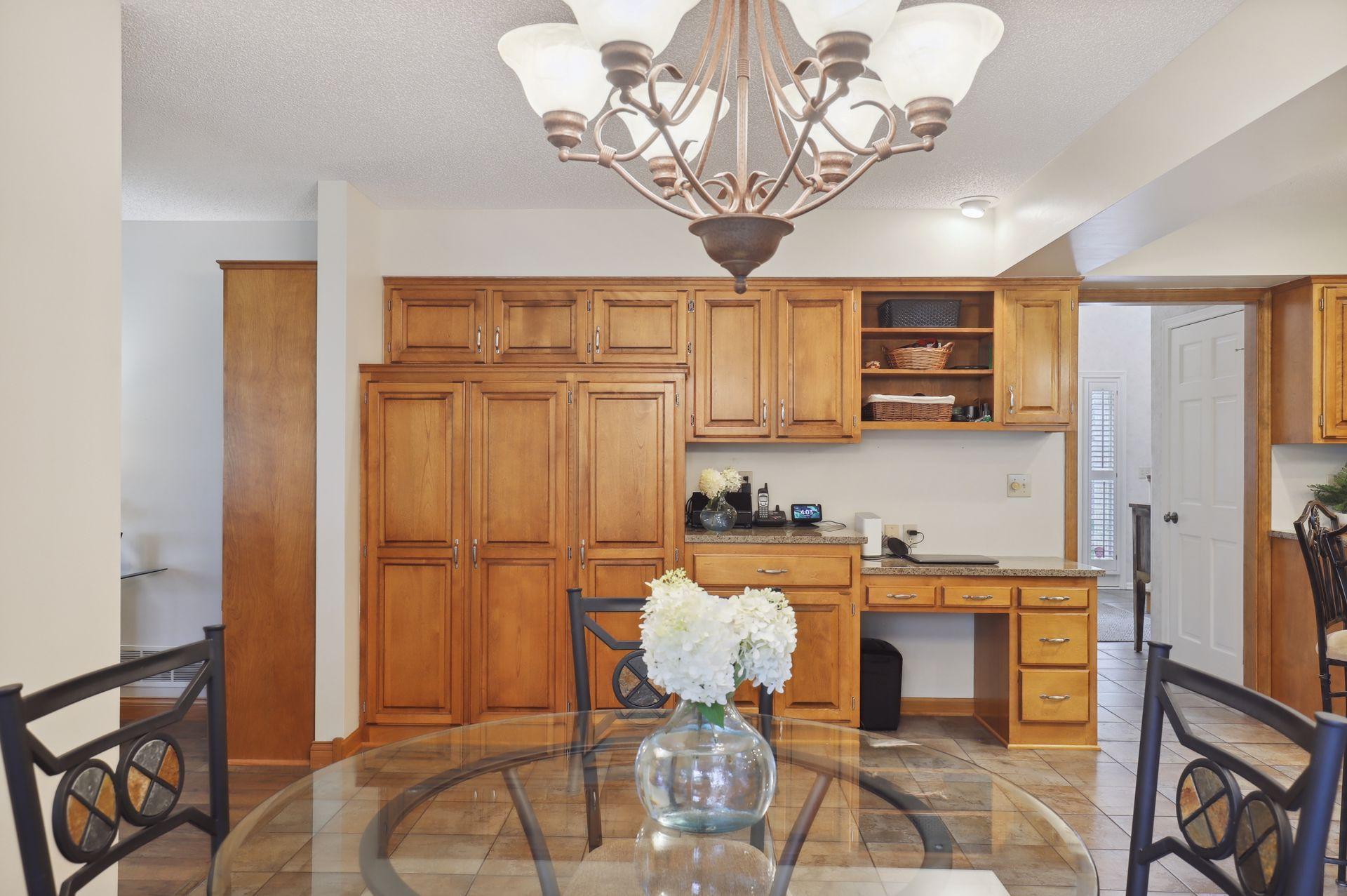 8812 Windsor Terrace