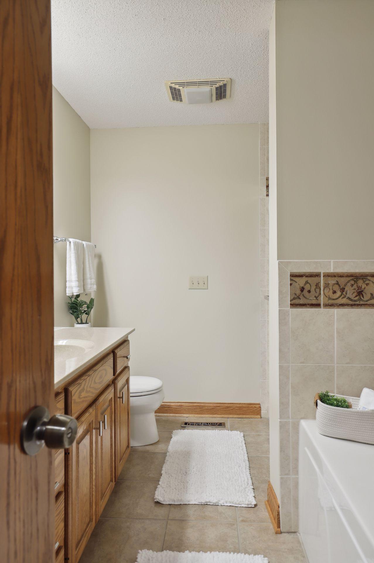 8812 Windsor Terrace