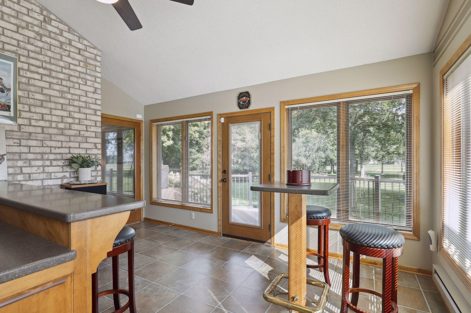 8812 Windsor Terrace