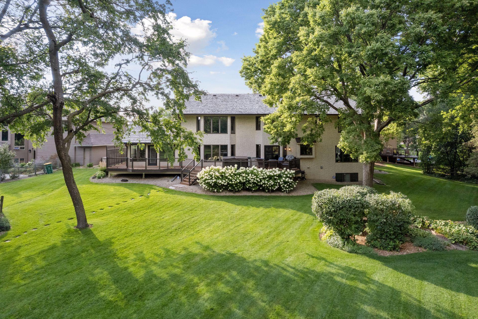 8812 Windsor Terrace