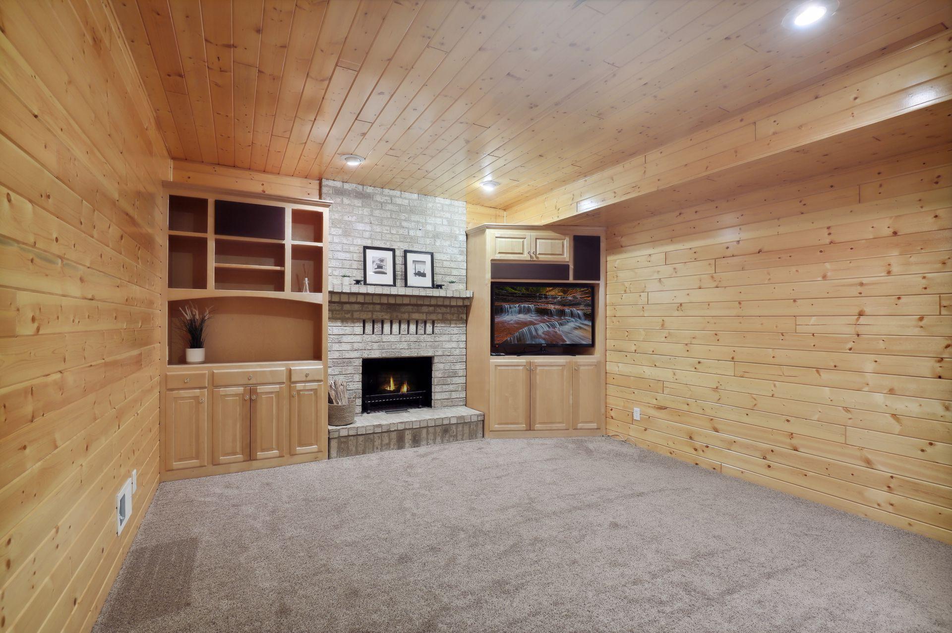 8812 Windsor Terrace