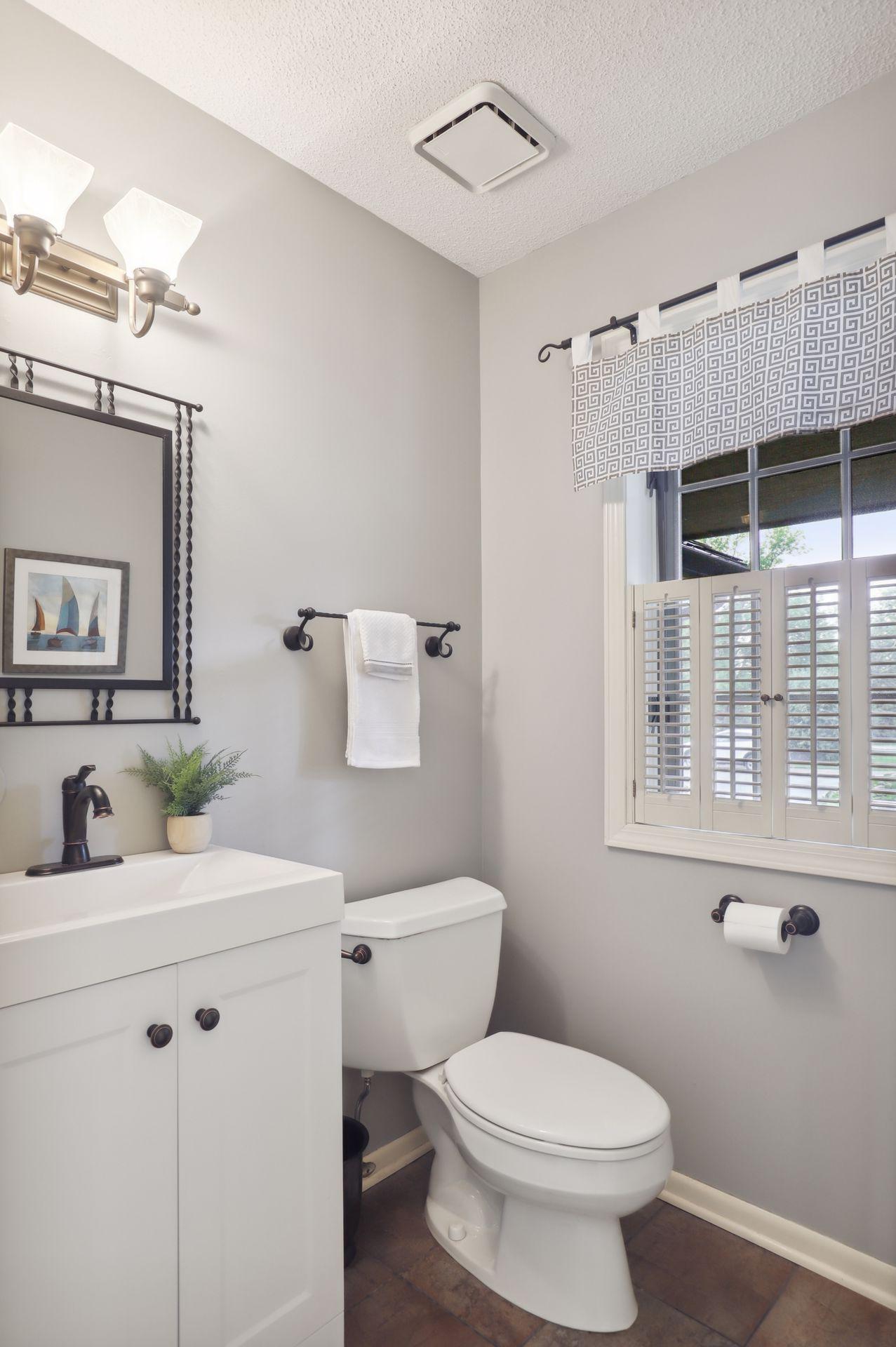 8812 Windsor Terrace