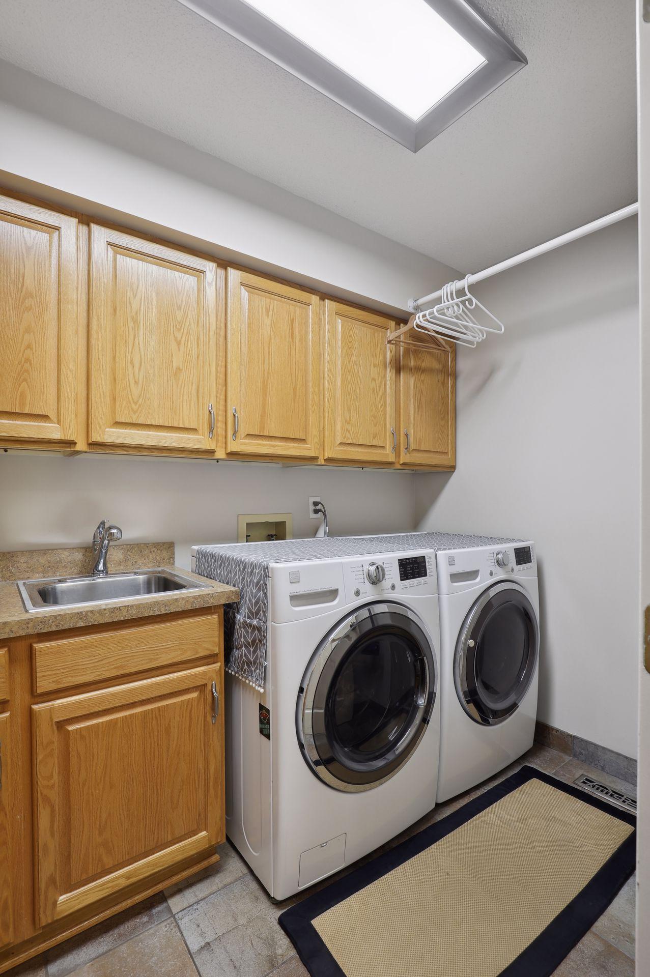 8812 Windsor Terrace