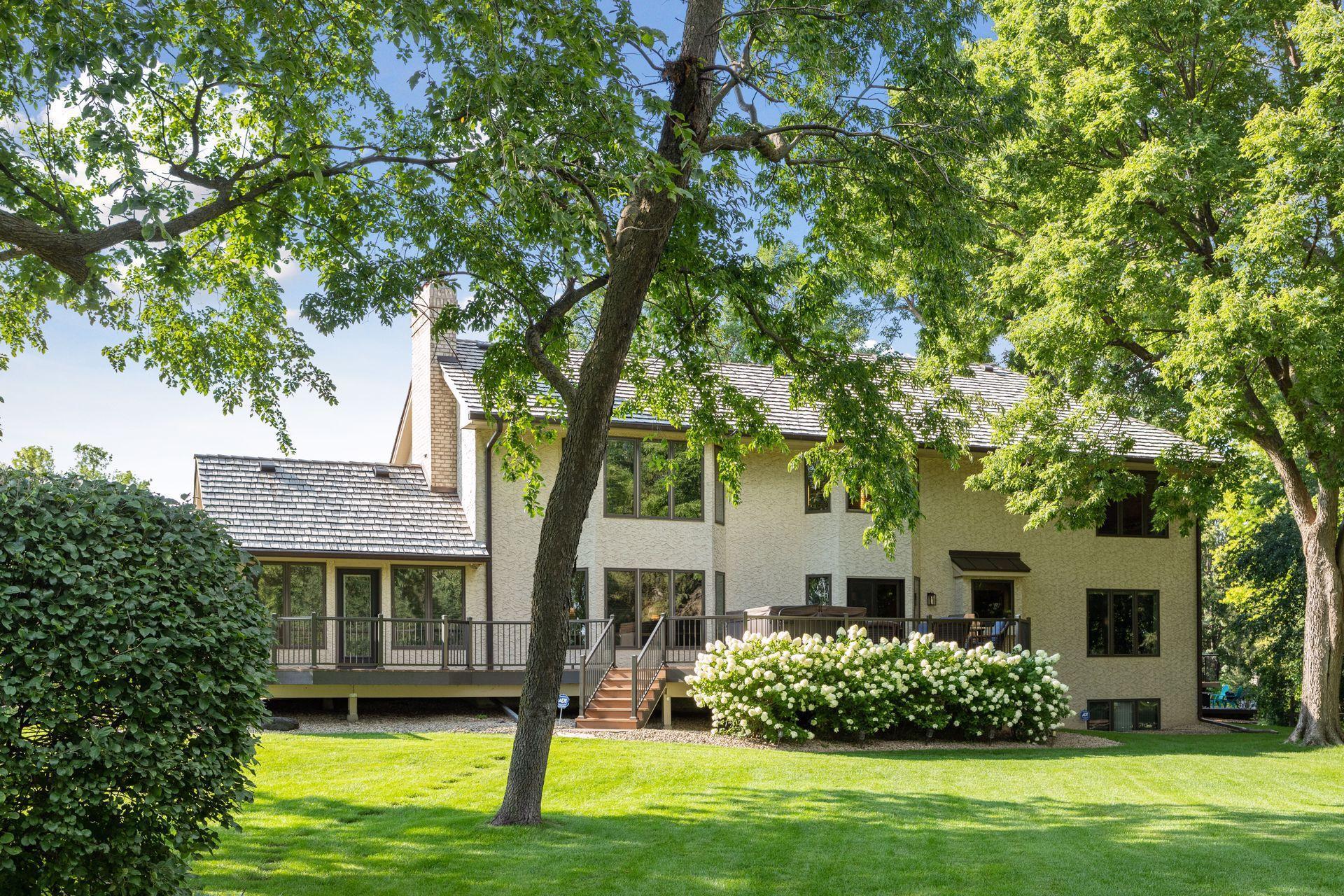 8812 Windsor Terrace