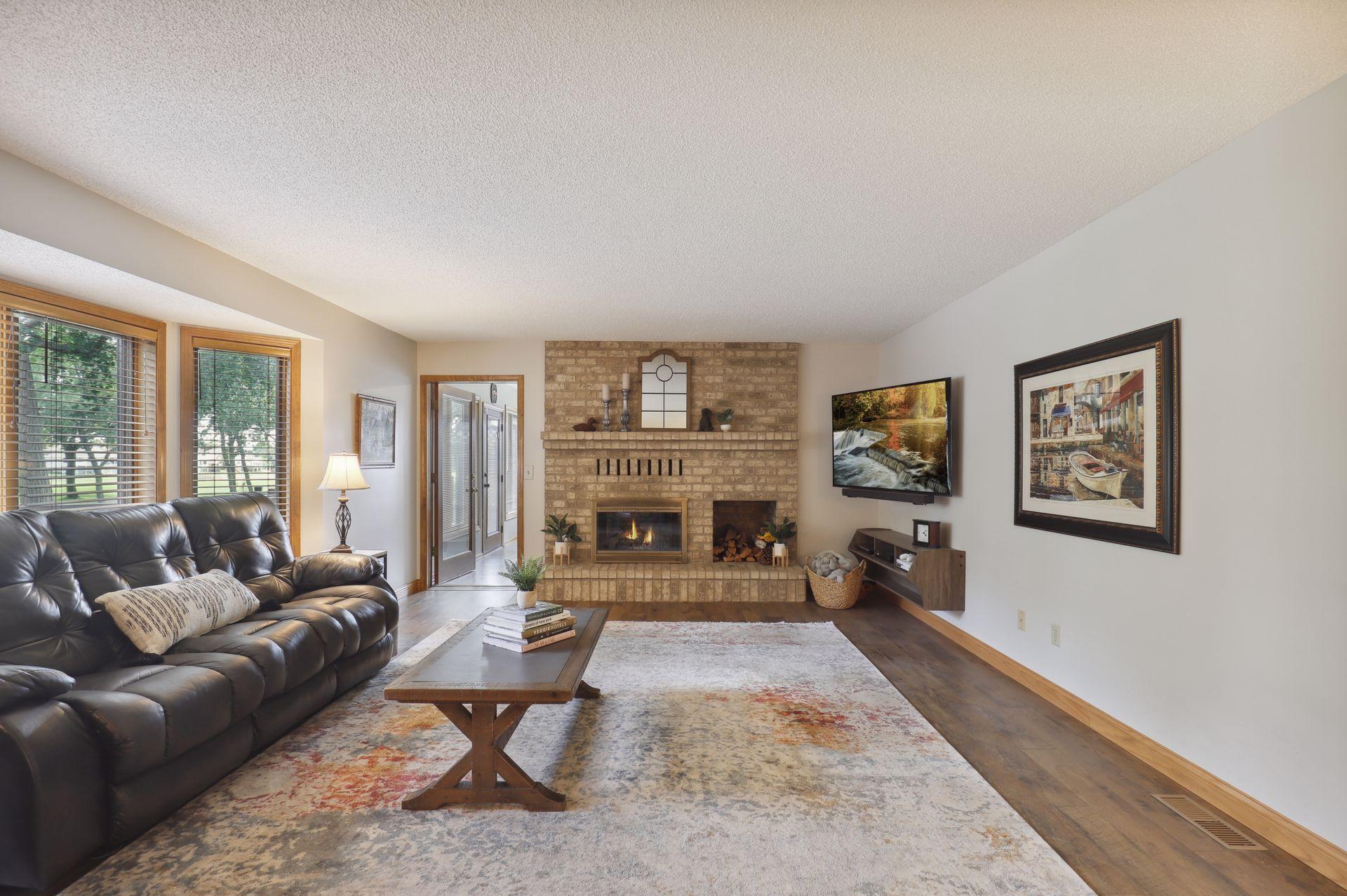 8812 Windsor Terrace