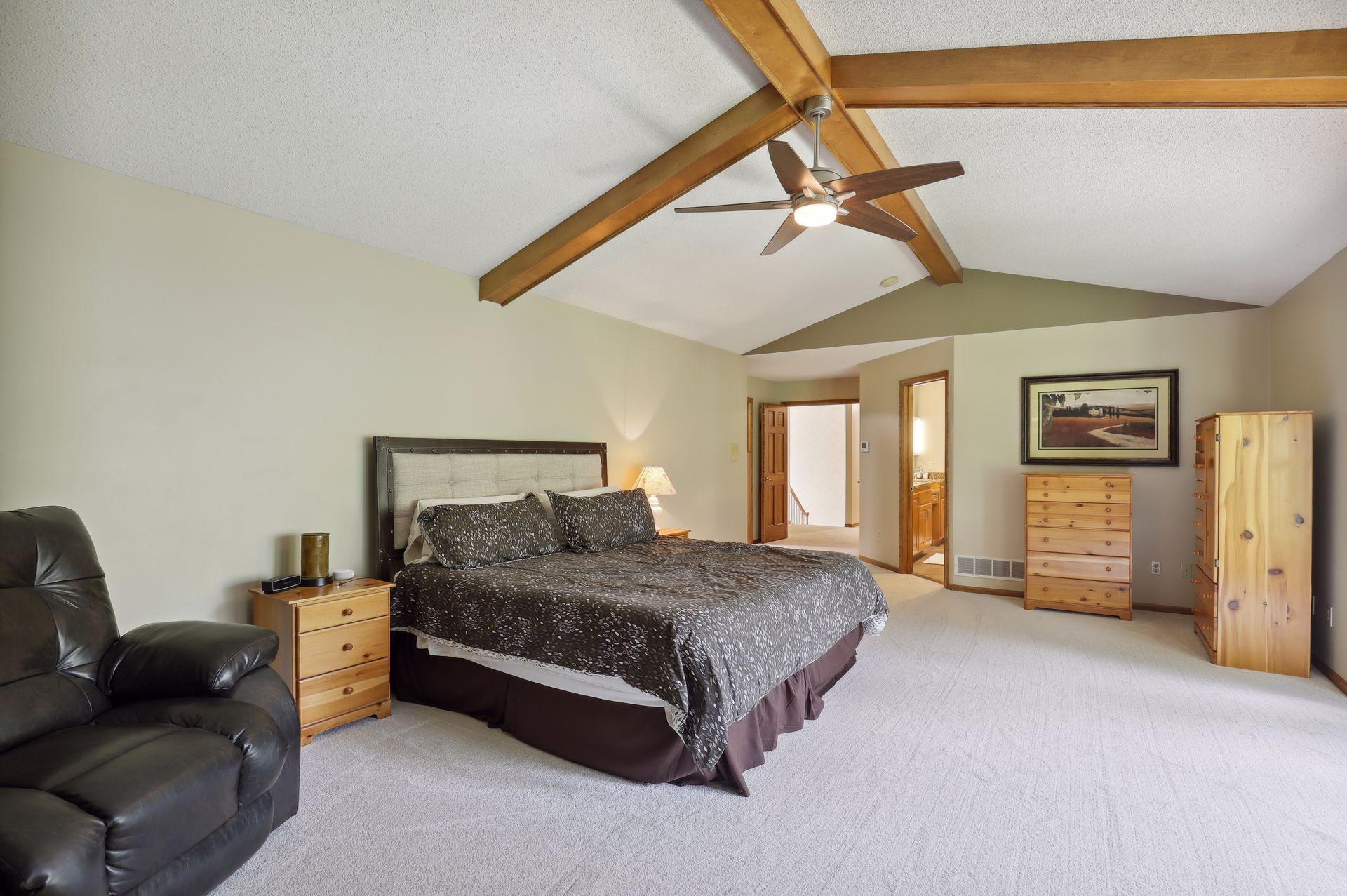 8812 Windsor Terrace