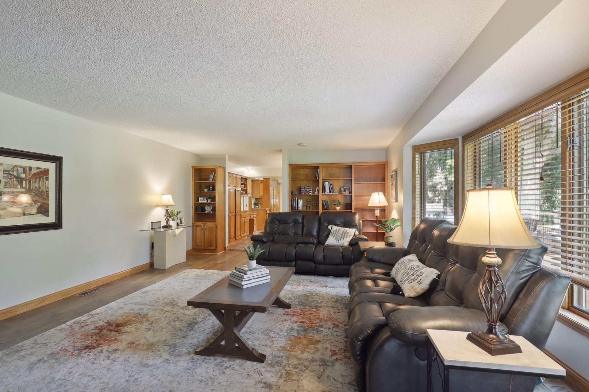 8812 Windsor Terrace