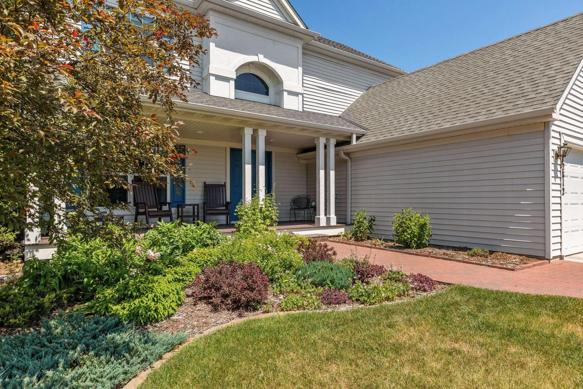 12812 46th Circle NE