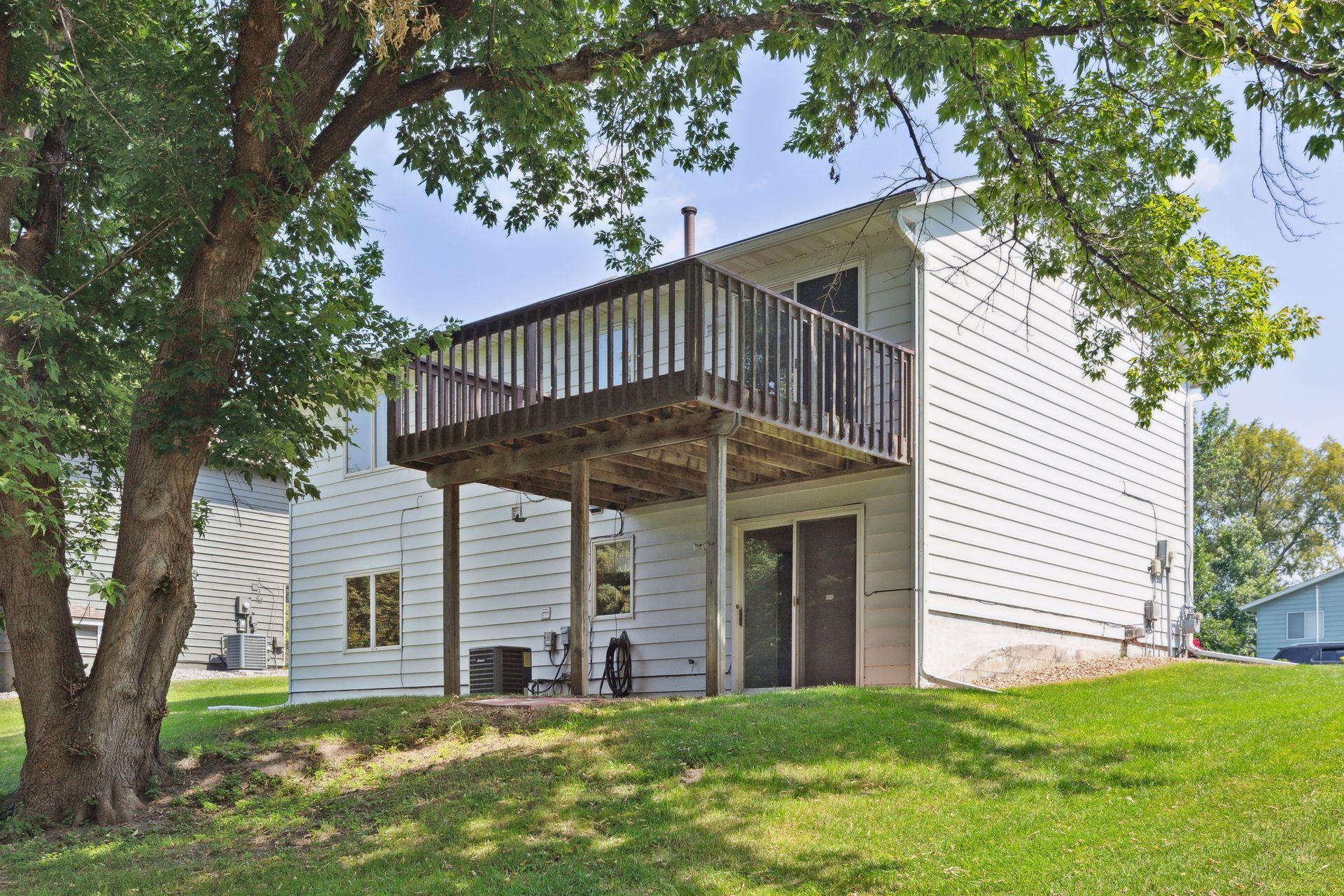 2950 Highview Knolls