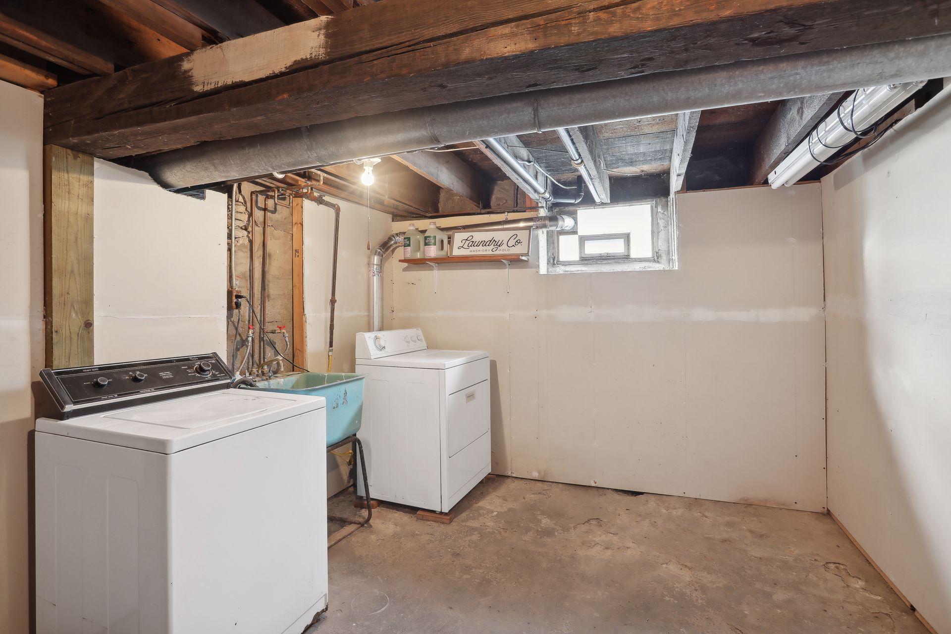 1338 Buchanan Street NE