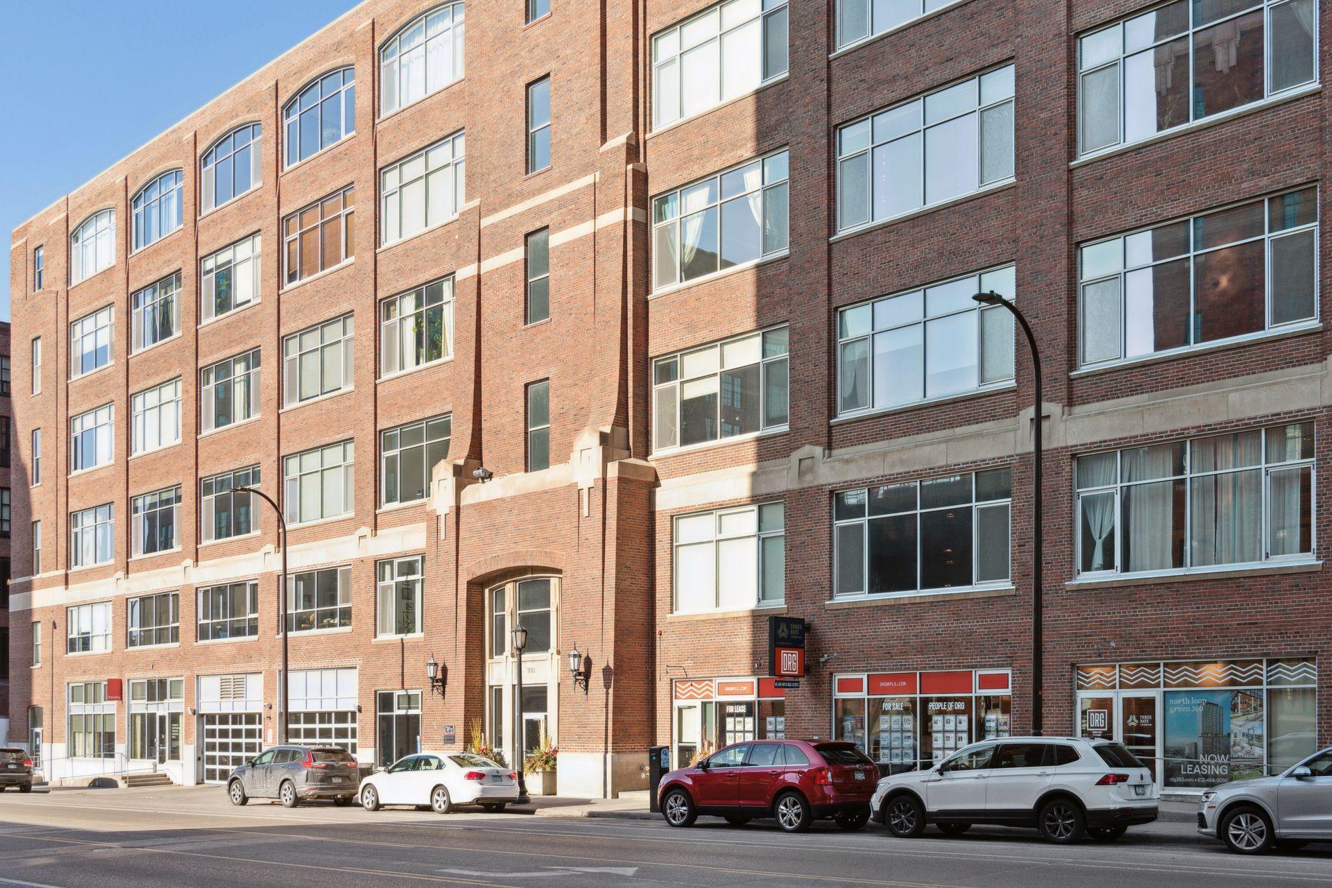 700 Washington Avenue N Unit: 626