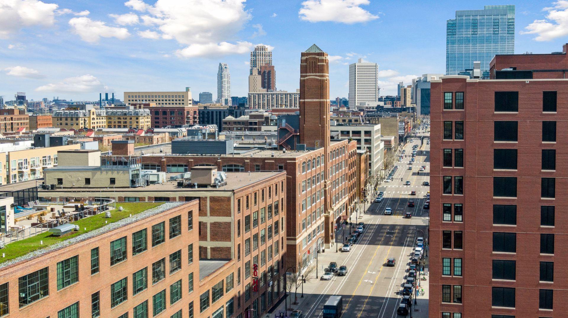 700 Washington Avenue N Unit: 626