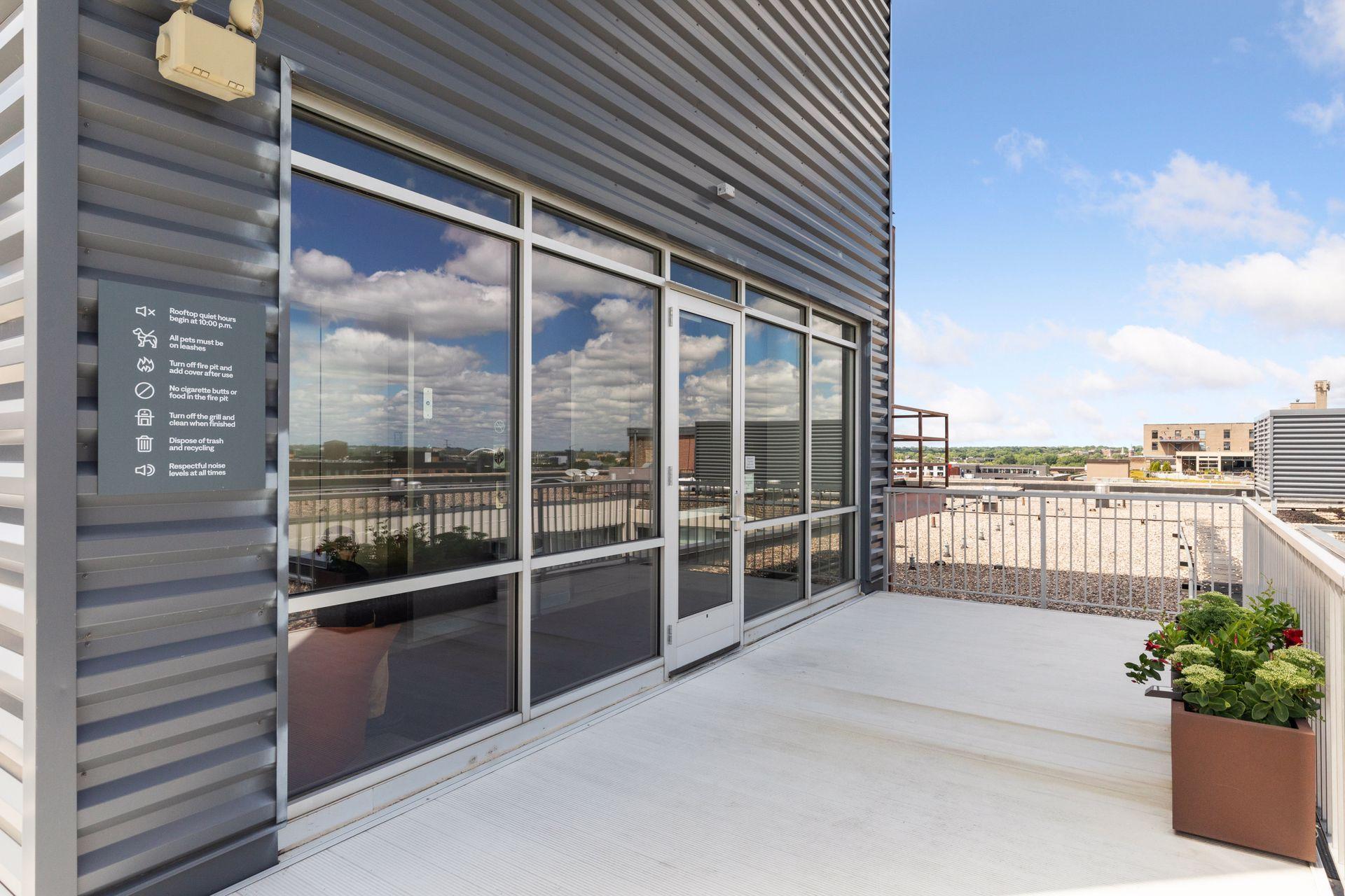 700 Washington Avenue N Unit: 626