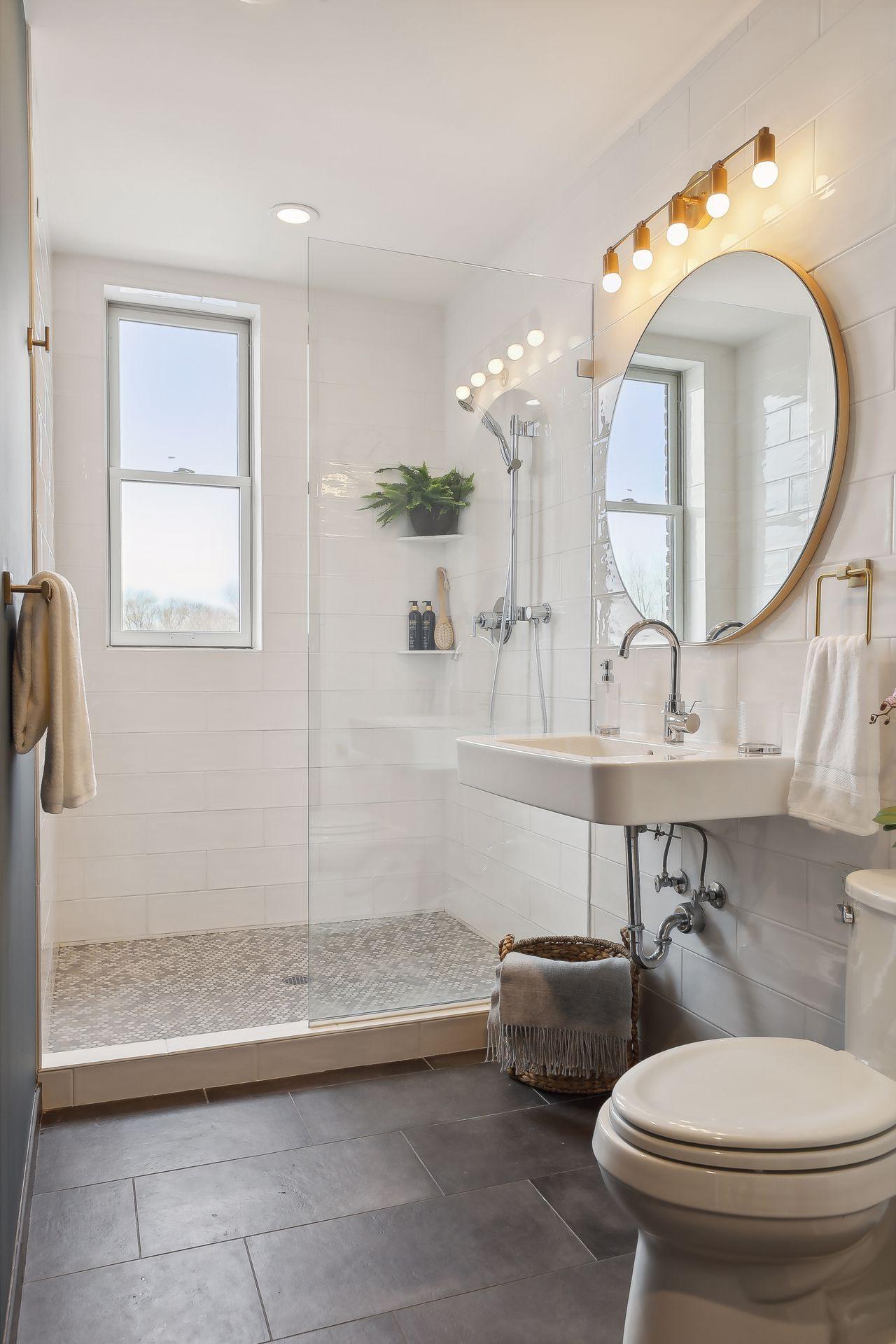 11 Summit Court Unit: 16