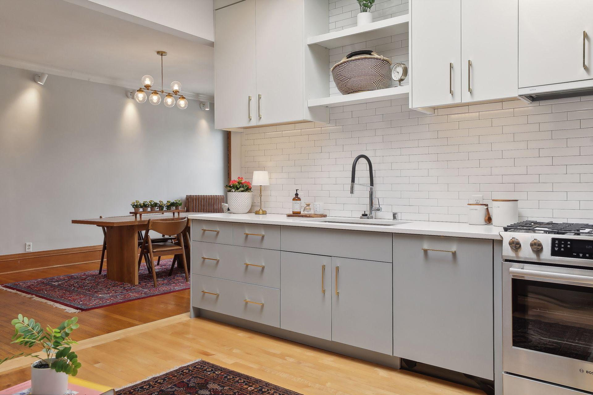 11 Summit Court Unit: 16