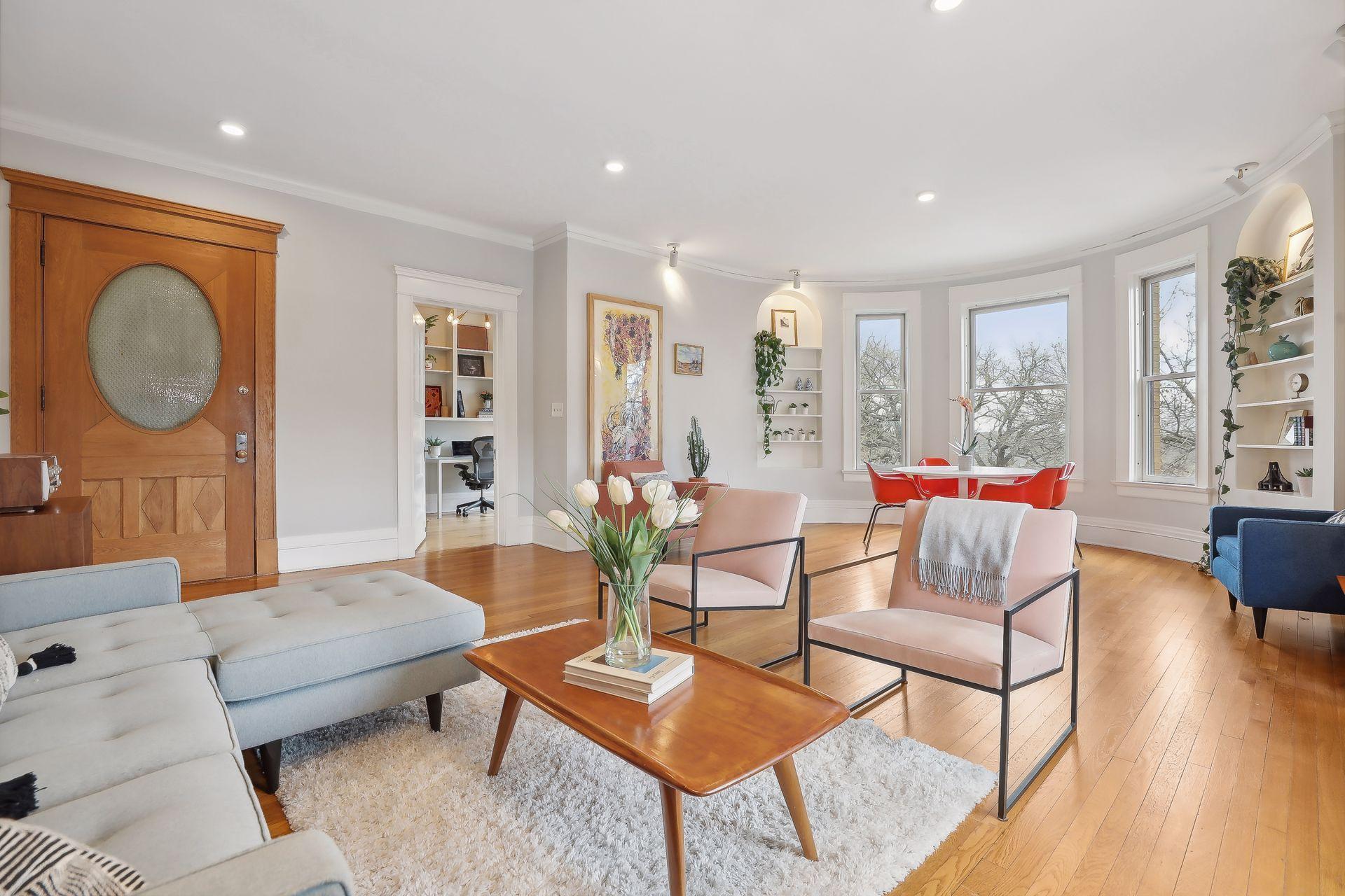 11 Summit Court Unit: 16