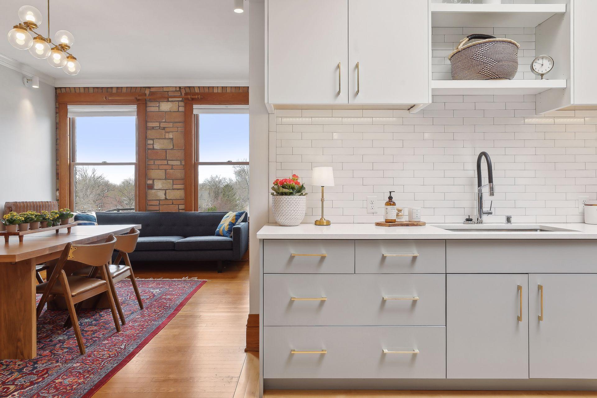 11 Summit Court Unit: 16