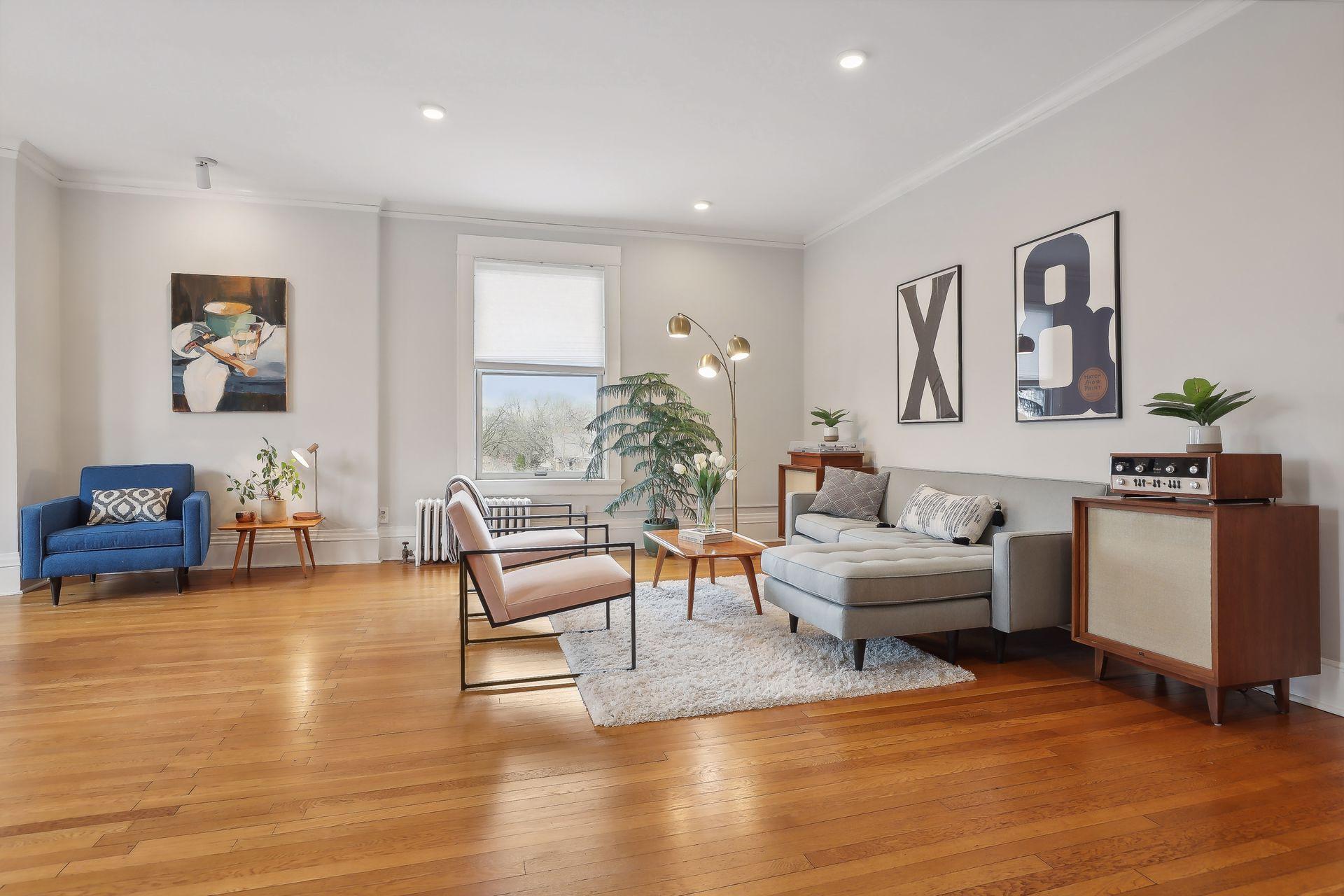 11 Summit Court Unit: 16