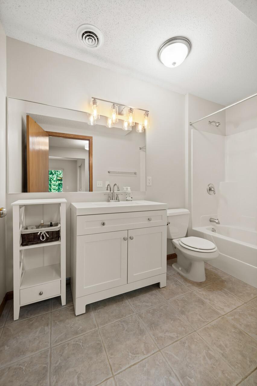 2839 Toledo Avenue S