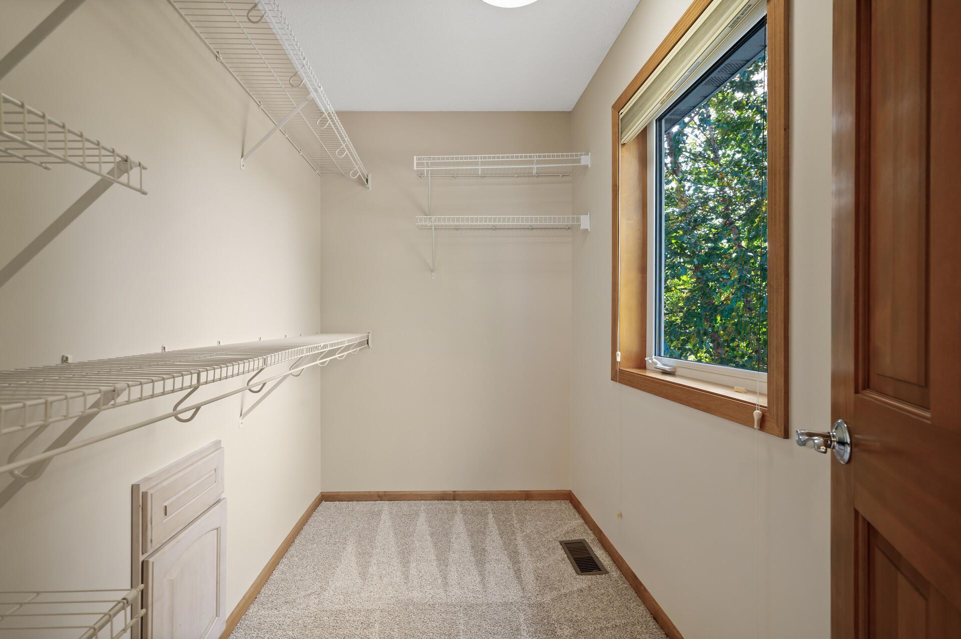 2839 Toledo Avenue S