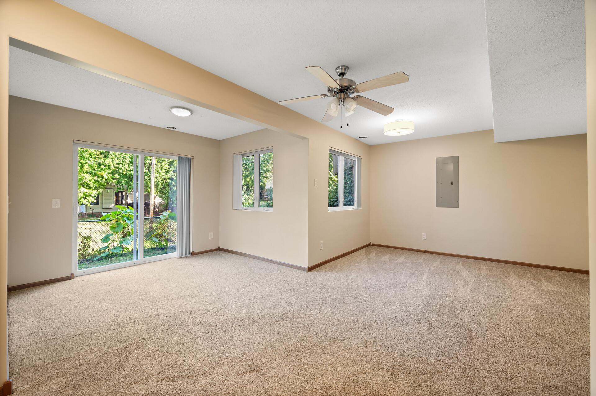 2839 Toledo Avenue S