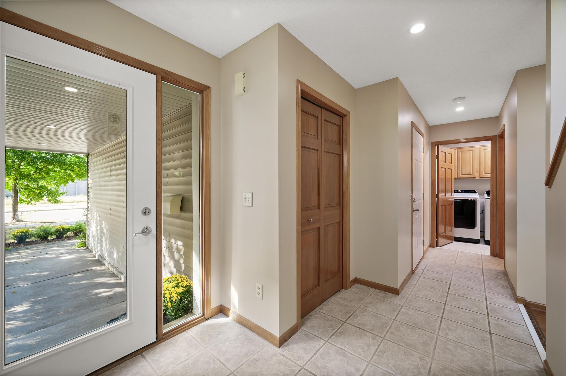 2839 Toledo Avenue S