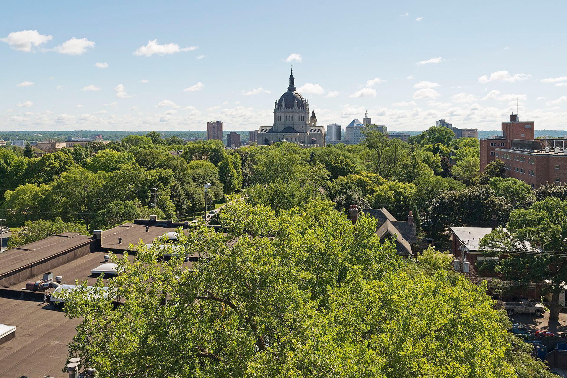 165 Western Avenue N Unit: 209