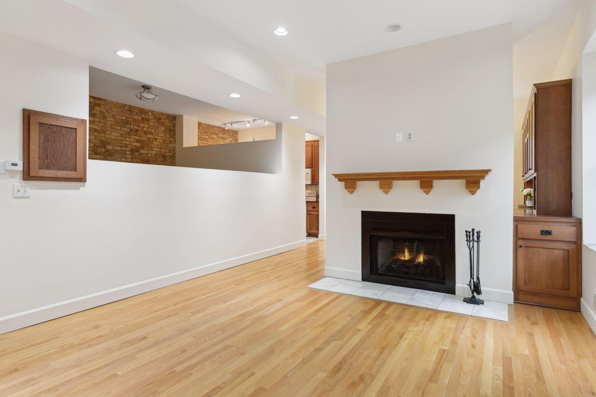 165 Western Avenue N Unit: 209