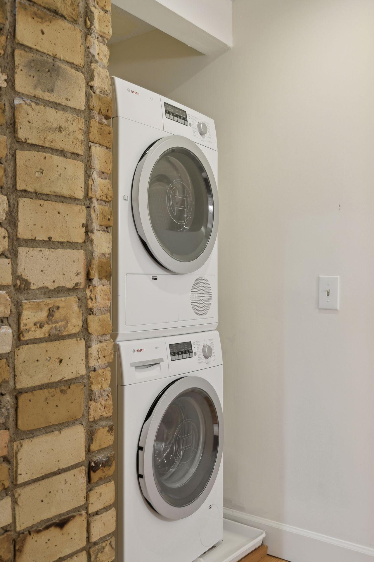 165 Western Avenue N Unit: 209