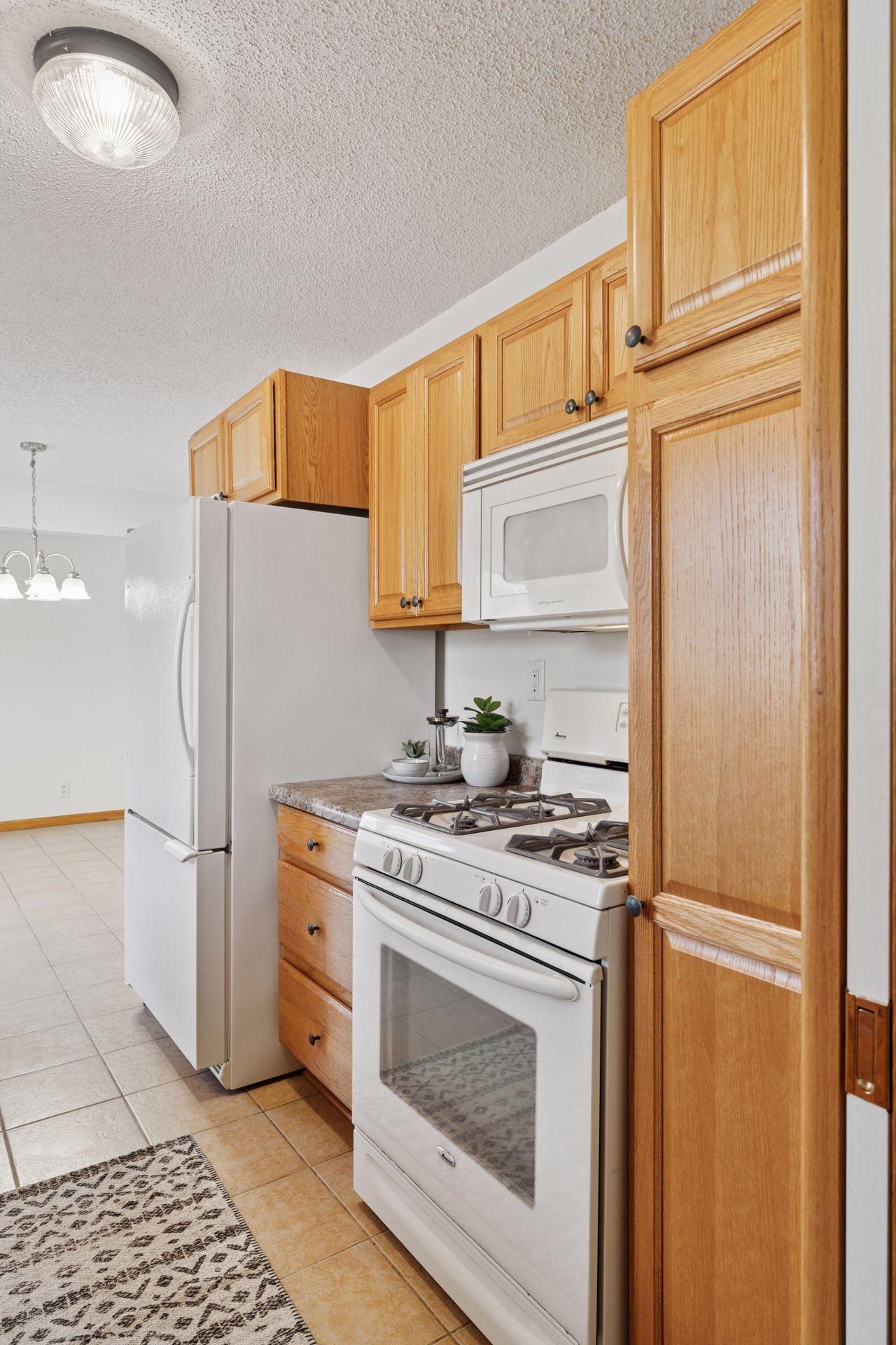 4386 Dakota Street SE