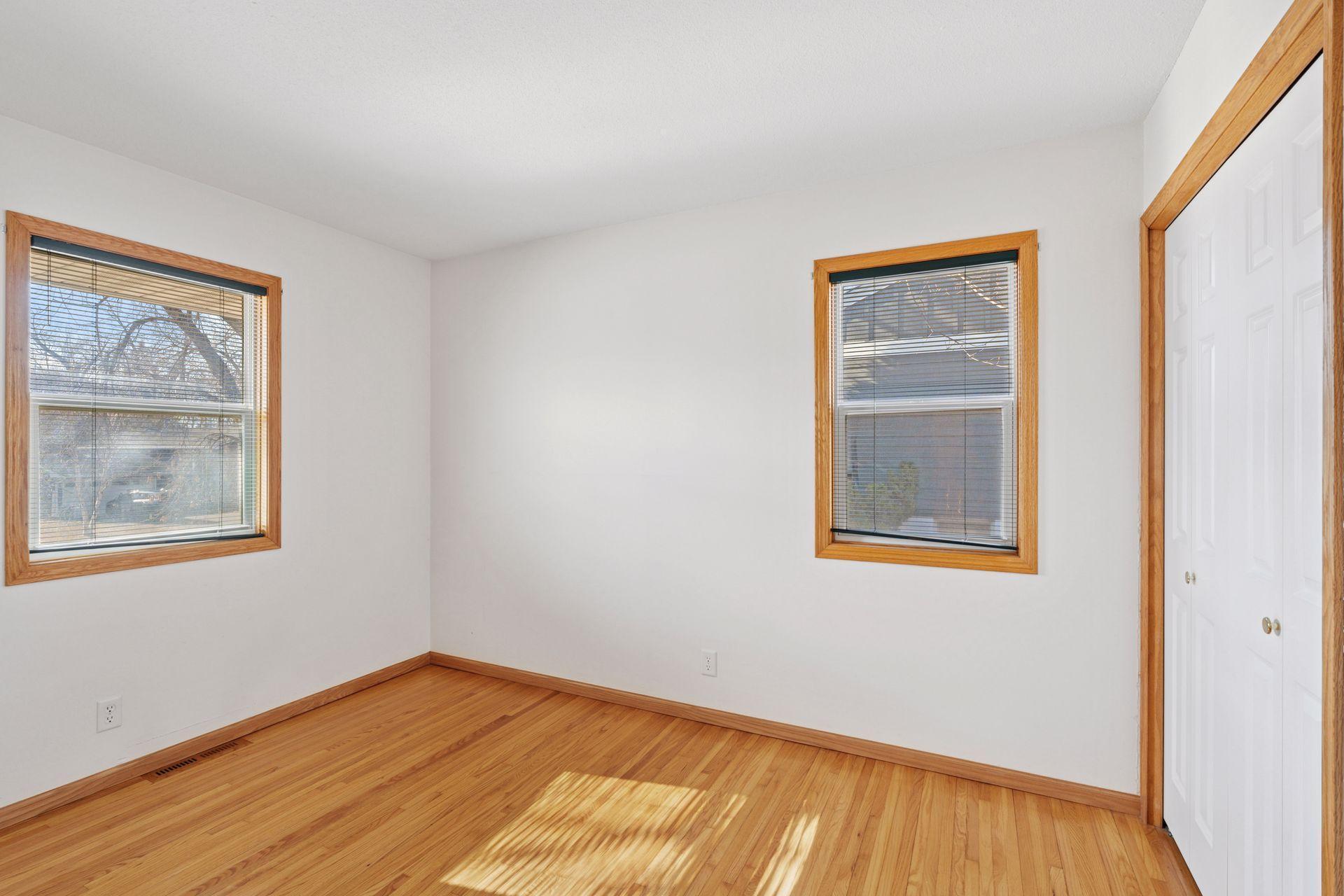 4386 Dakota Street SE