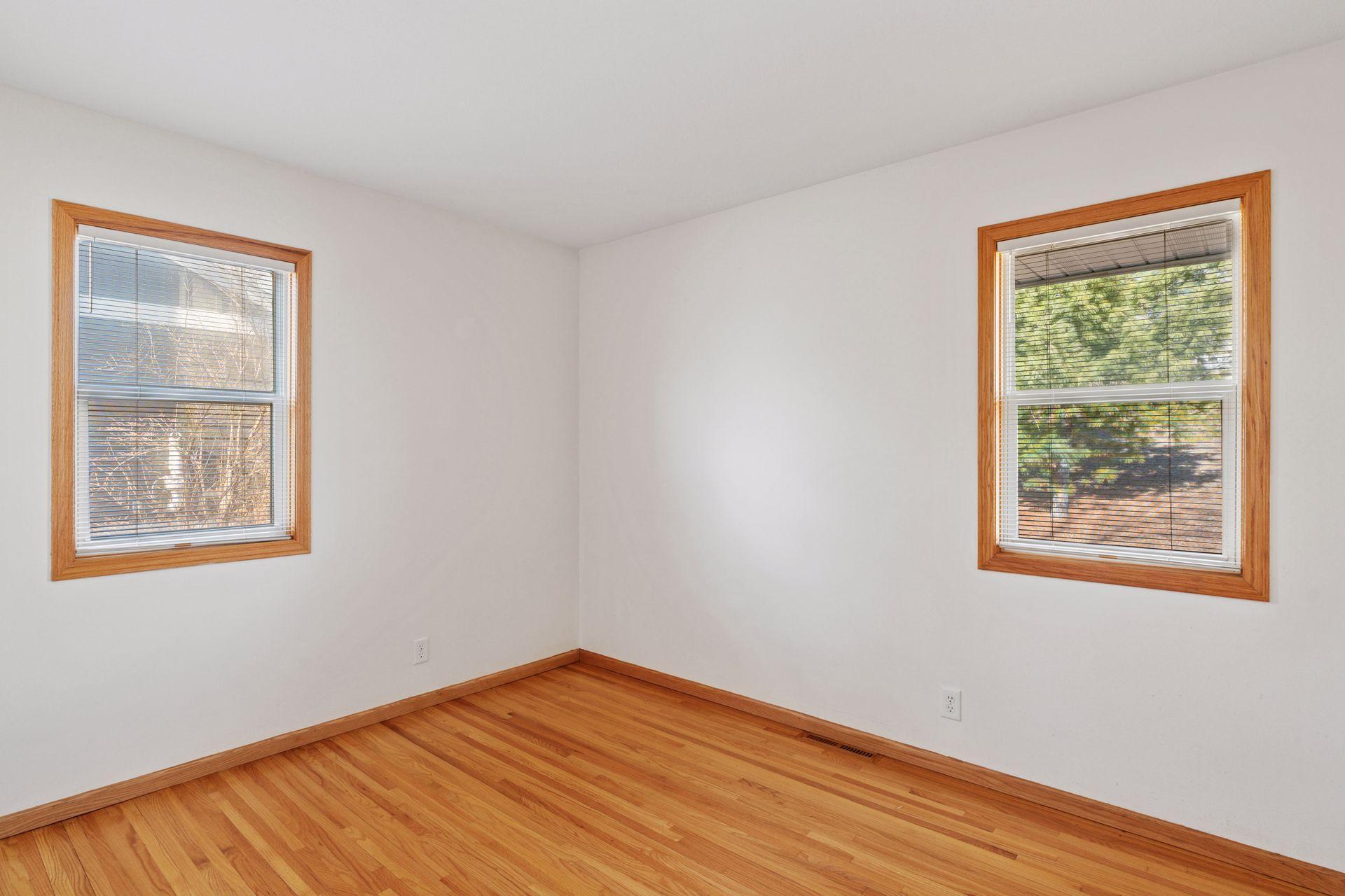 4386 Dakota Street SE