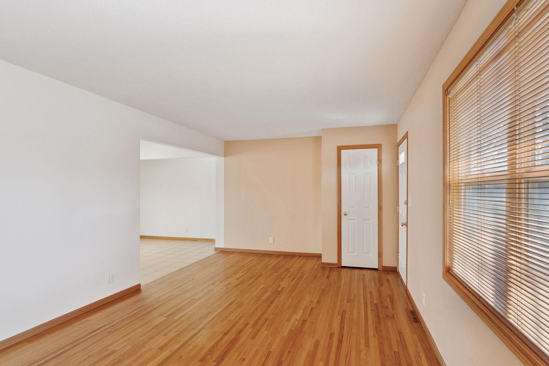 4386 Dakota Street SE