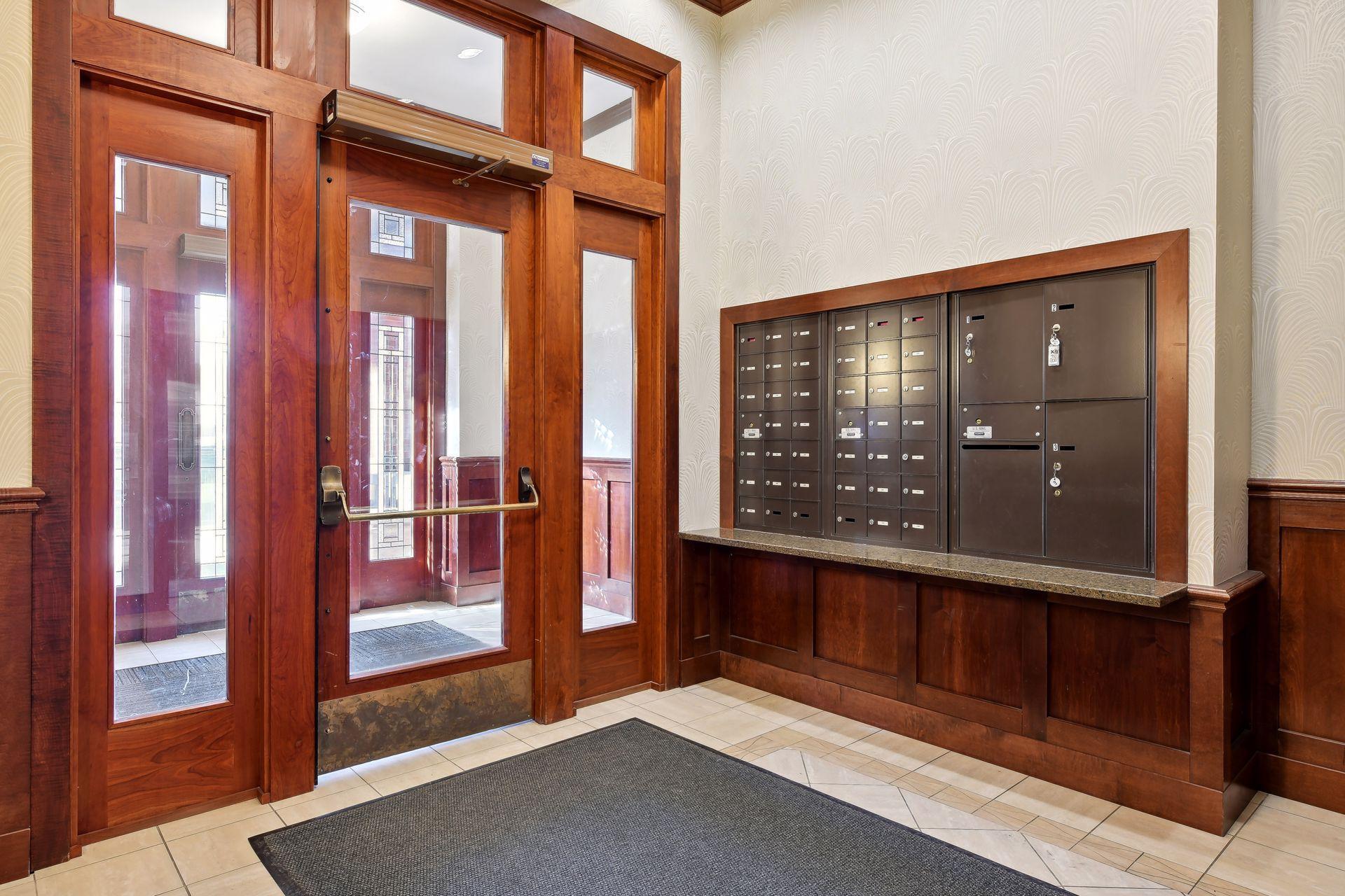 80 Western Avenue N Unit: 103