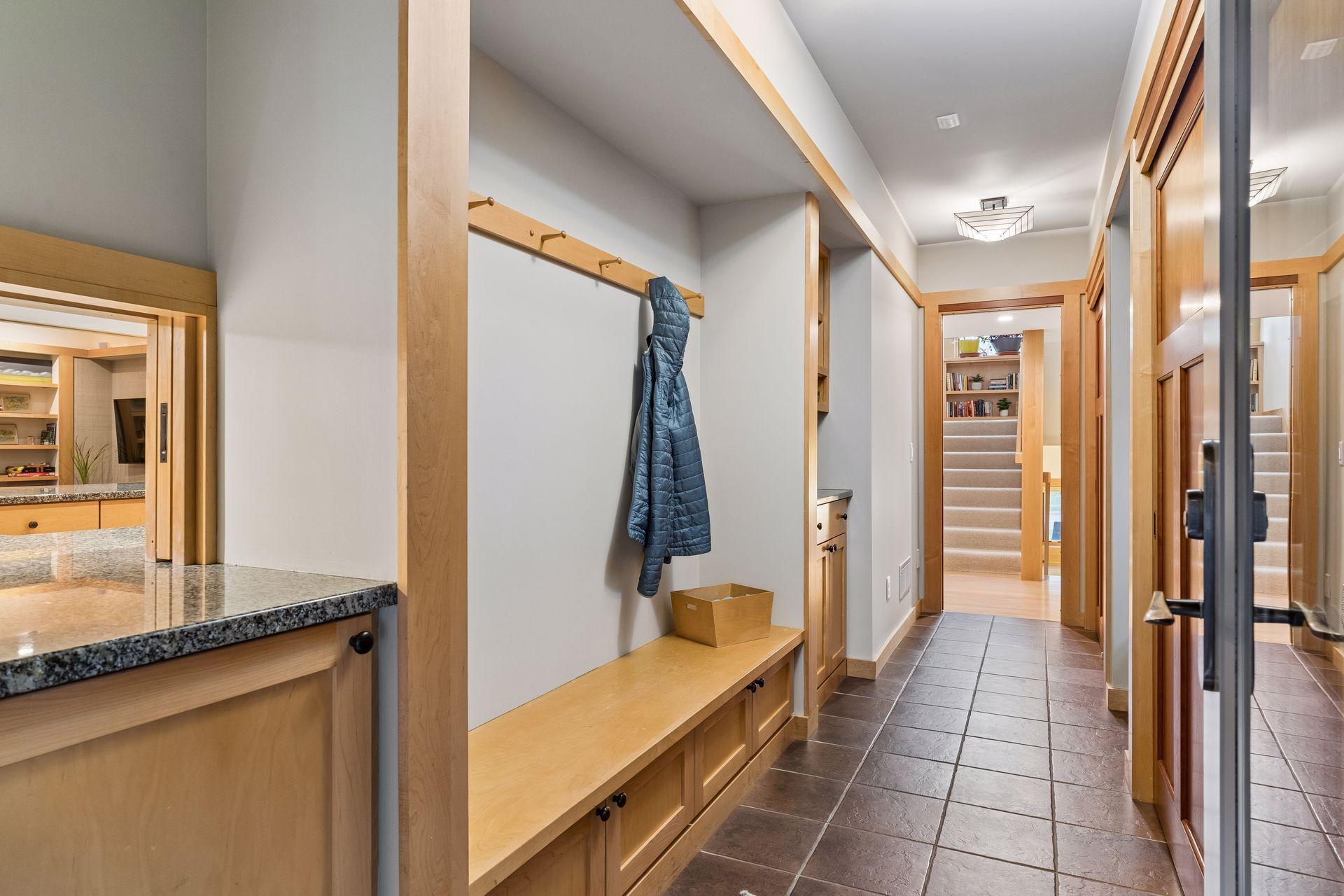 2305 Newton Avenue S