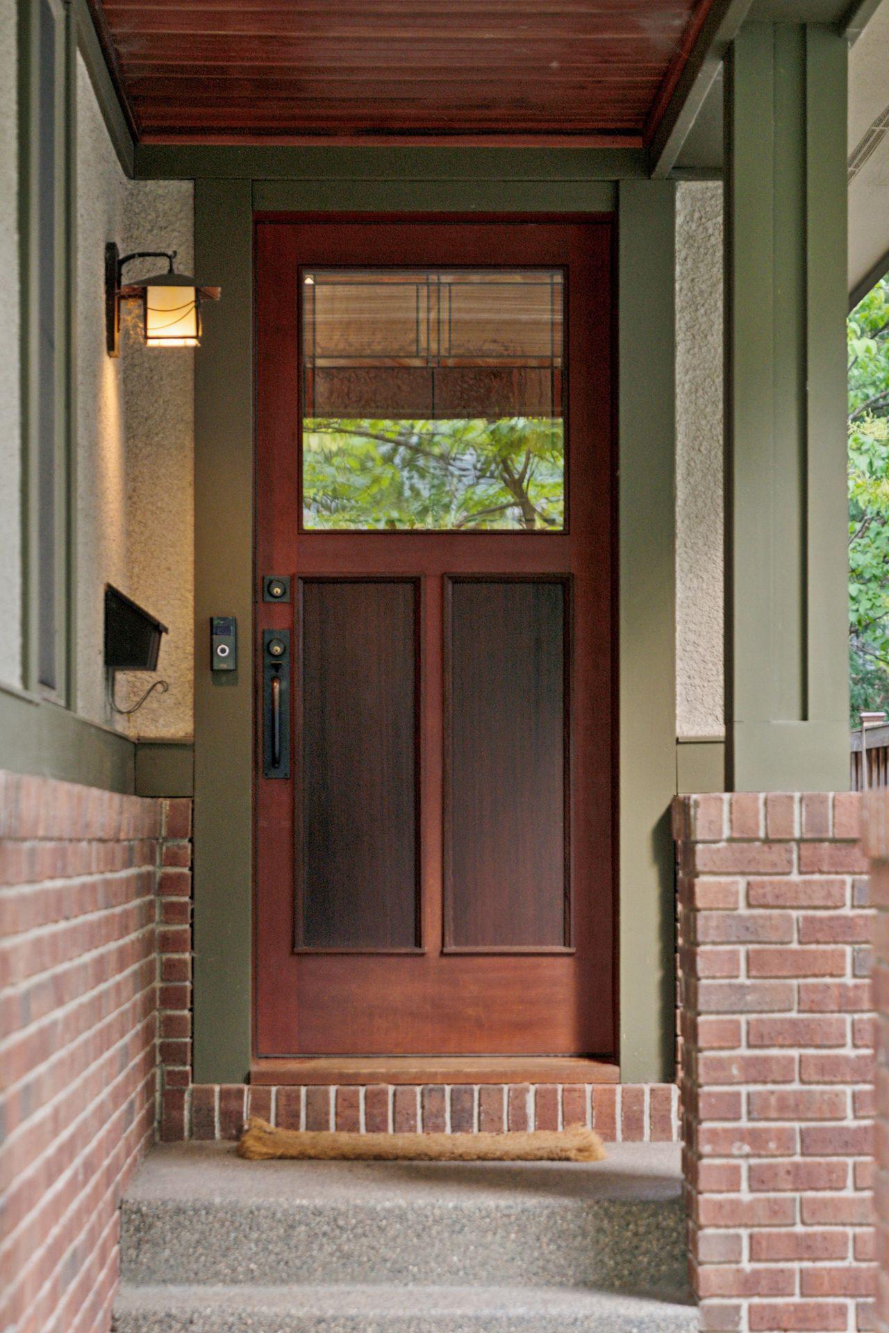 2305 Newton Avenue S