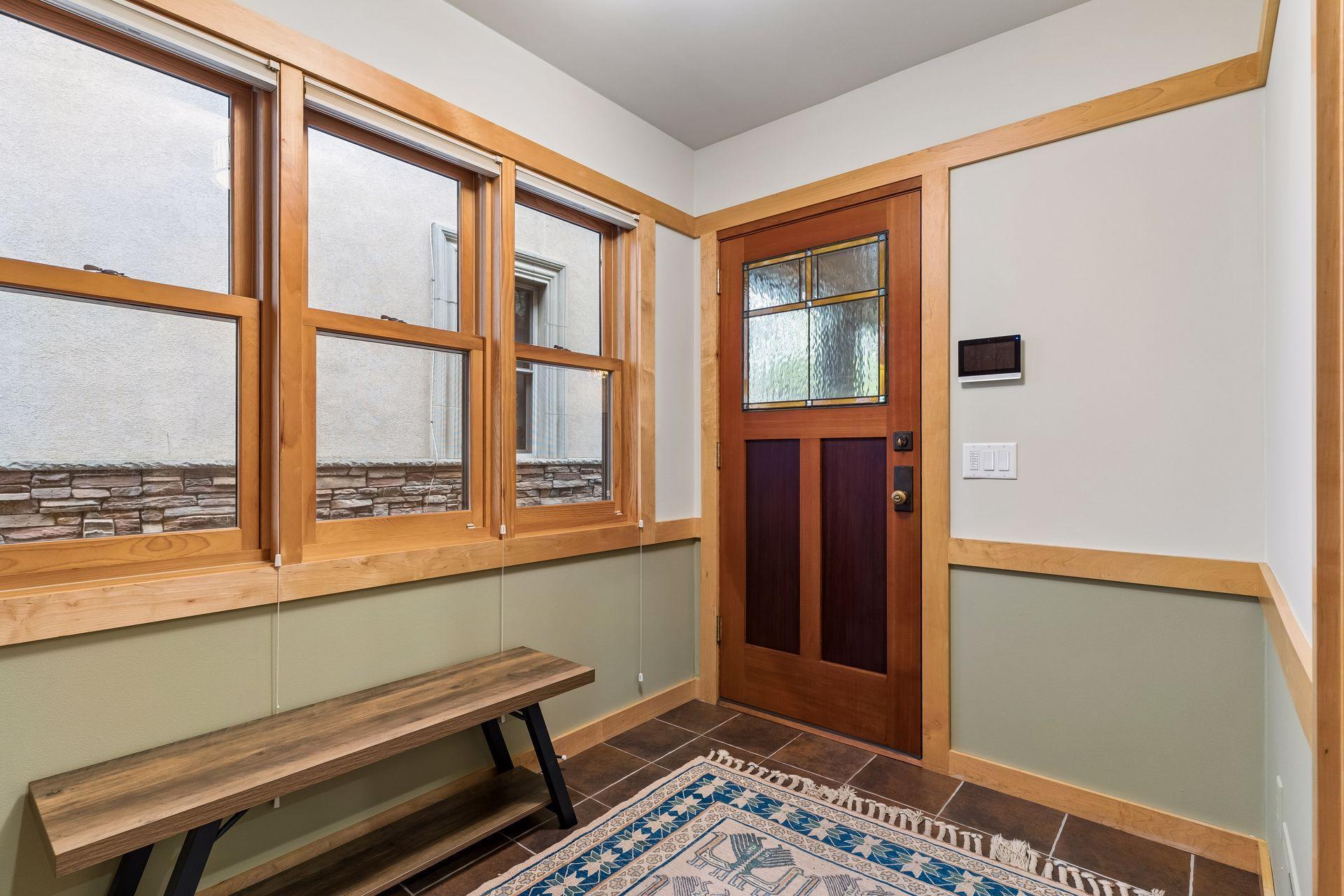 2305 Newton Avenue S