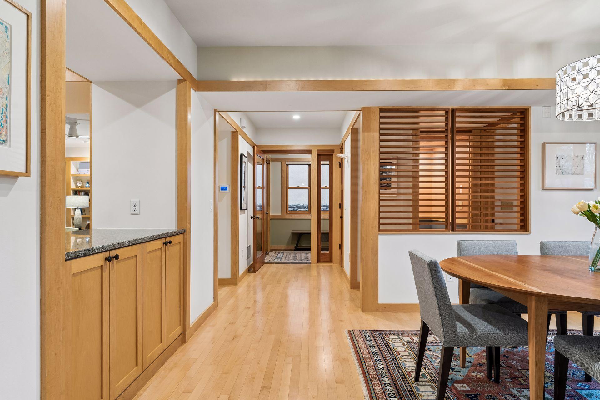 2305 Newton Avenue S