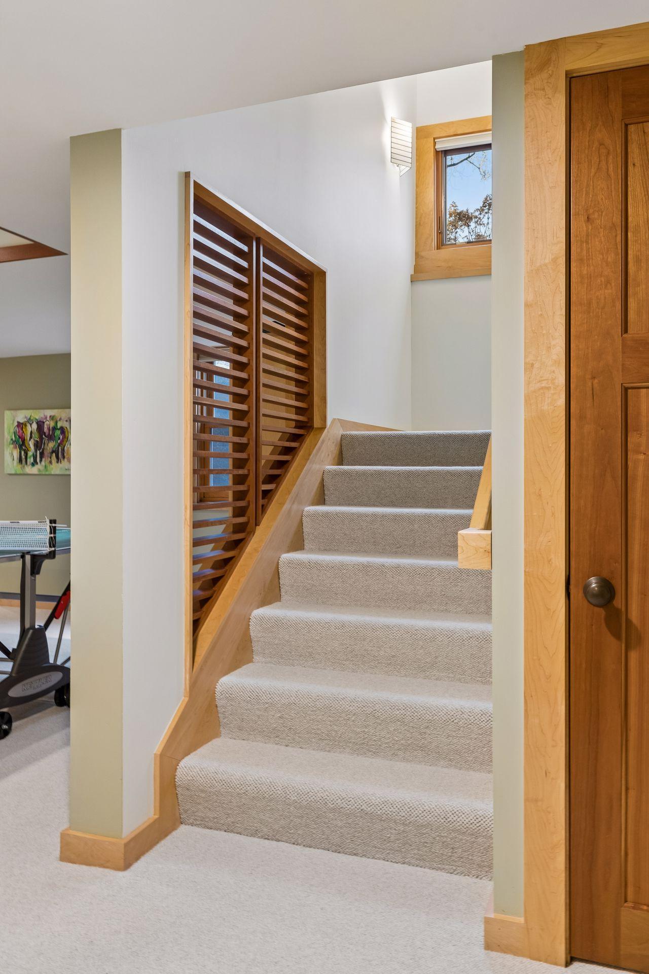 2305 Newton Avenue S