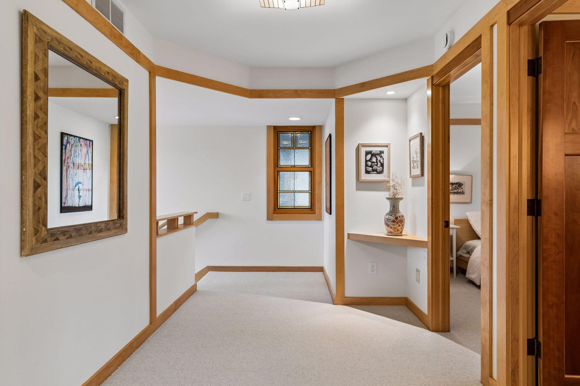 2305 Newton Avenue S