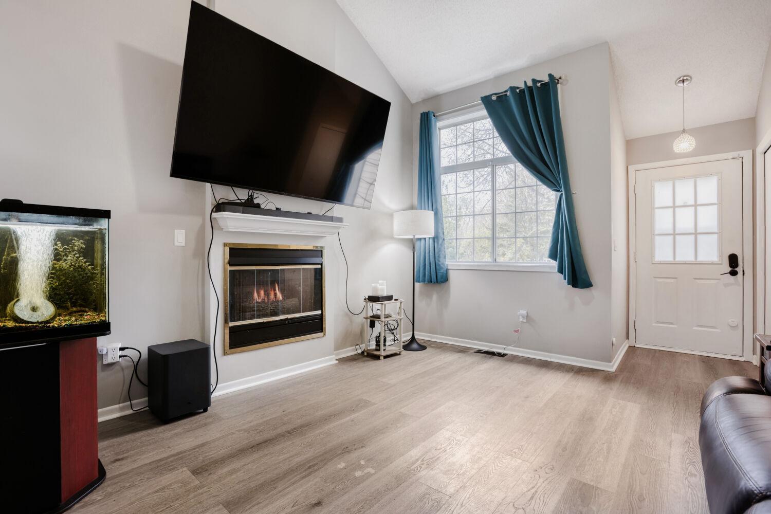 790 County Road F W Unit: 66