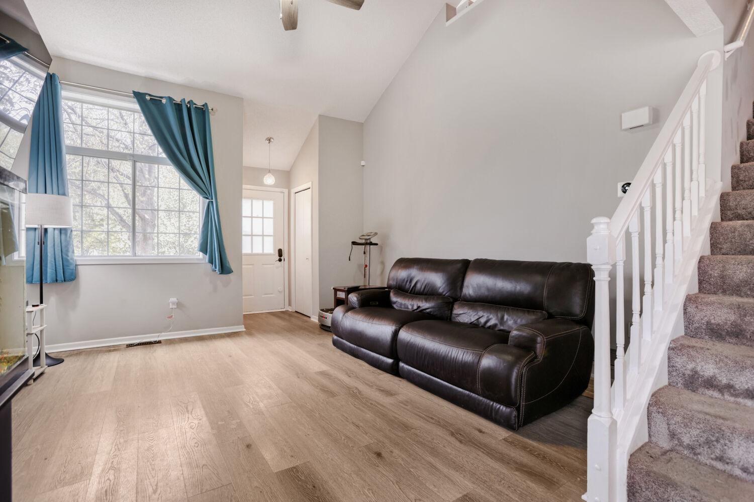 790 County Road F W Unit: 66