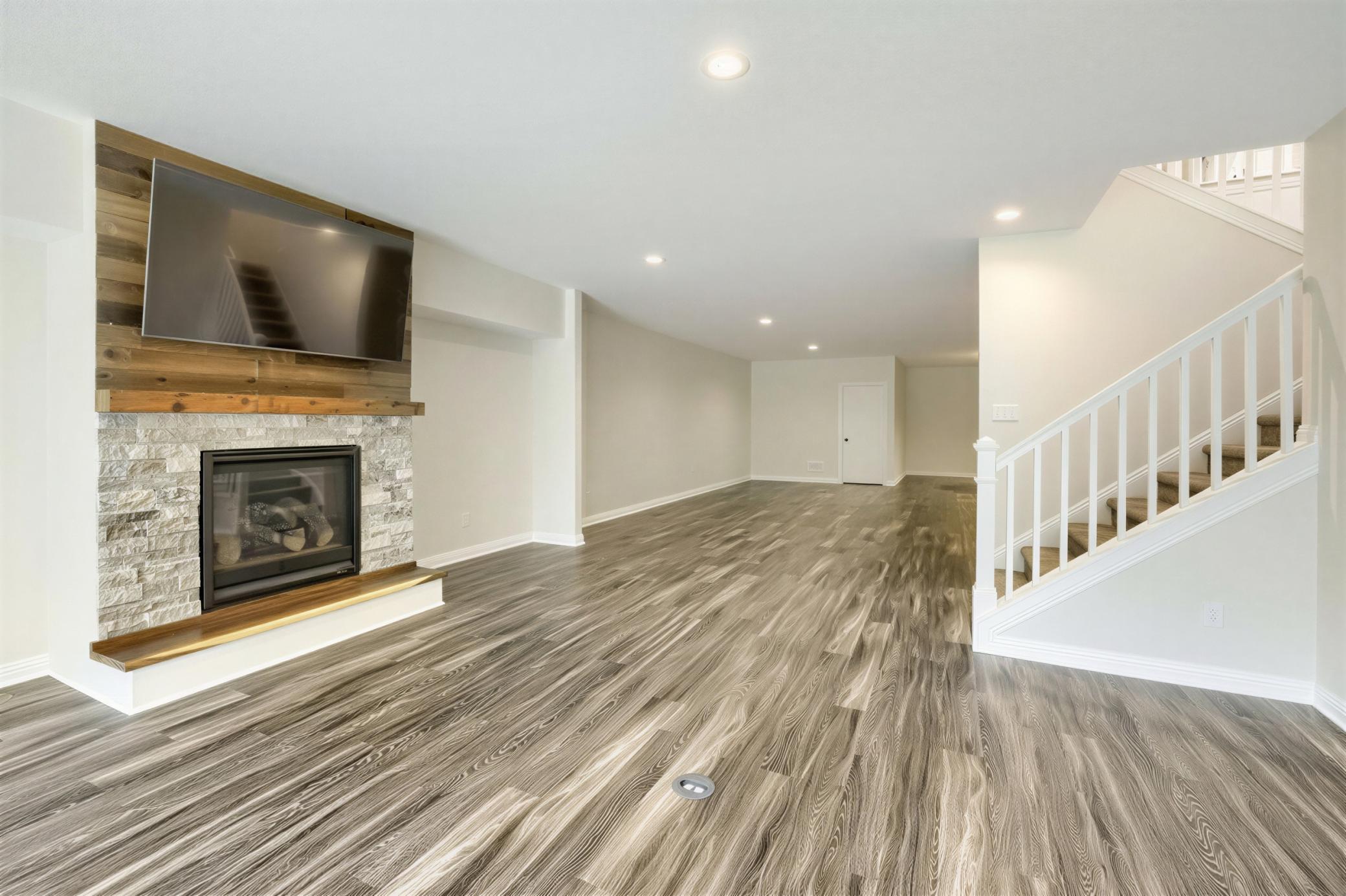 14460 15th Street Circle S